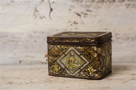 Vintage Metal Boxes 